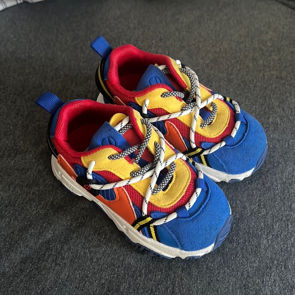 Javi Toddlers - Red, Yellow, Blue, Orange
